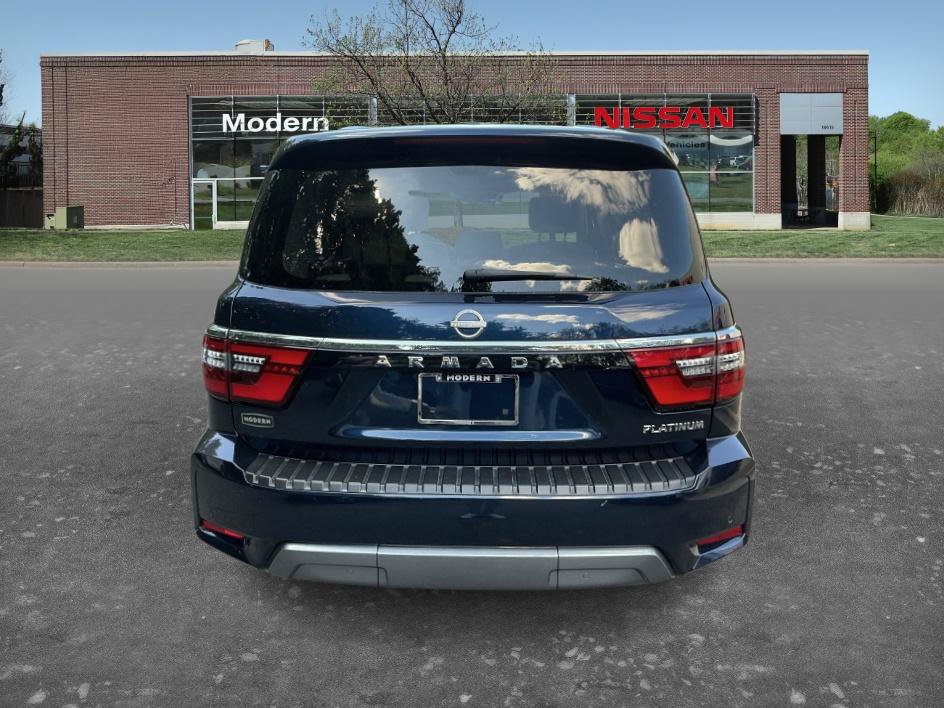 Certified 2023 Nissan Armada Platinum w/ Captain's Chairs Package RWD image 3