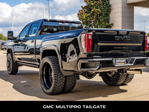 Used 2026 GMC Sierra 3500 Denali Ultimate AWD/4WD image 7