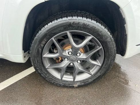 Used 2019 Jeep Grand Cherokee Limited X AWD/4WD image 10