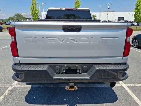 Used 2021 Chevrolet Silverado 2500 Custom w/ Custom Value Package AWD/4WD image 6