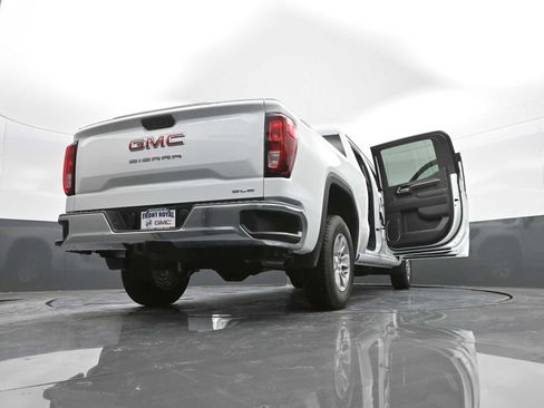 New 2026 GMC Sierra 1500 SLE w/ Preferred Package image 45