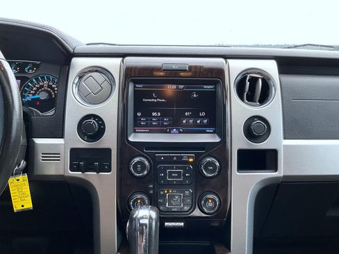 Used 2013 Ford F150 Platinum image 12