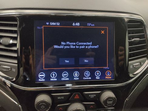 Used 2019 Jeep Grand Cherokee Limited RWD image 25