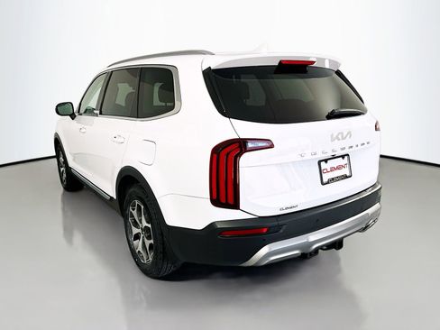 Used 2022 Kia Telluride EX w/ Towing Package image 7