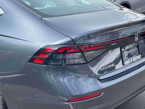 Used 2023 Honda Accord LX image 10