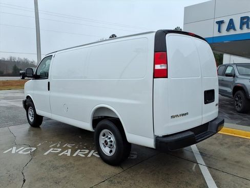 Used 2025 GMC Savana 2500 Work Van w/ Driver Convenience Package image 3