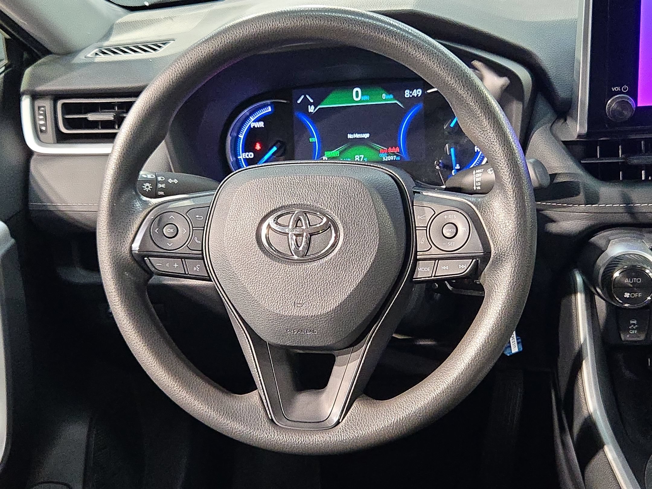 Certified 2024 Toyota RAV4 LE AWD/4WD image 25