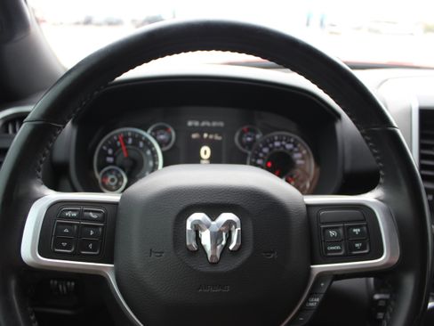 Used 2019 RAM 2500 Big Horn image 13