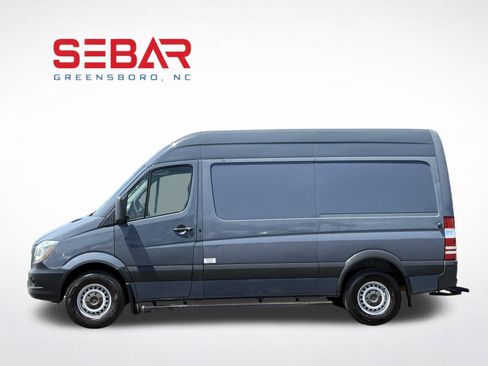 Used 2018 Mercedes-Benz Sprinter 2500 image 12