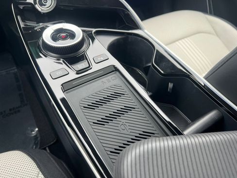 Used 2023 Kia EV6 GT-Line w/ GT-Line White Seat Package image 37