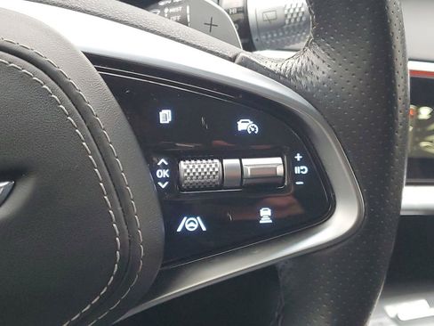 Used 2022 Genesis GV70 3.5T Sport w/ Sport Prestige Package image 18