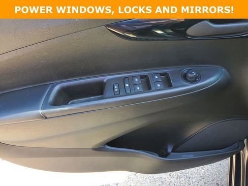 Used 2019 Chevrolet Spark LT image 15