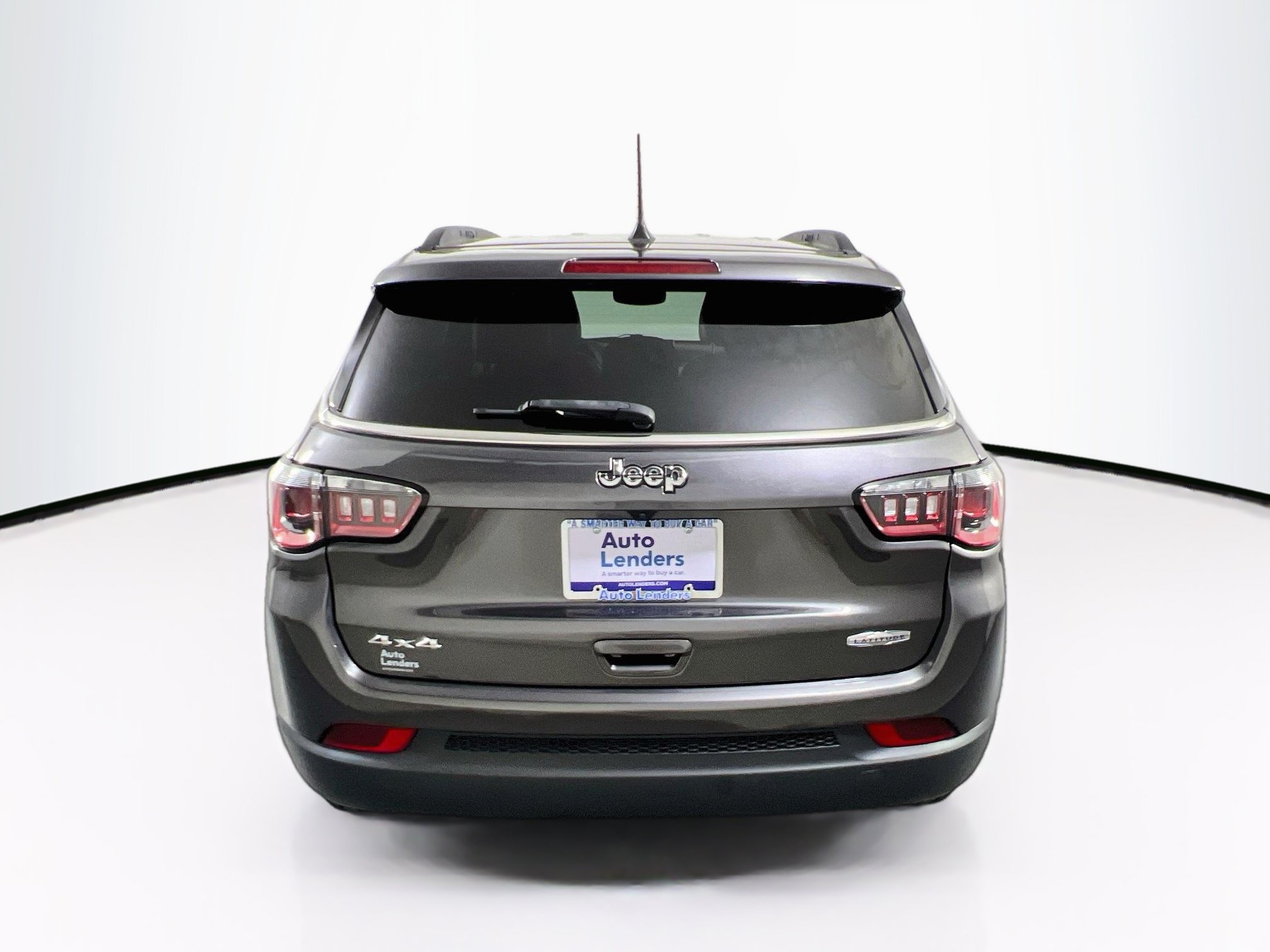 Used 2023 Jeep Compass Latitude w/ Convenience Group AWD/4WD image 6