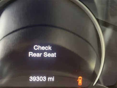 Used 2024 Dodge Durango GT image 37