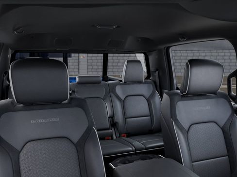 Used 2025 RAM 1500 Laramie w/ Night Edition image 26