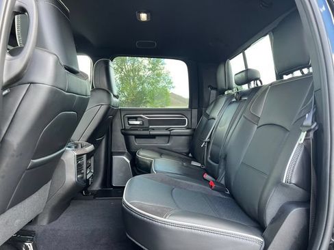 Used 2025 RAM 2500 Laramie AWD/4WD image 5