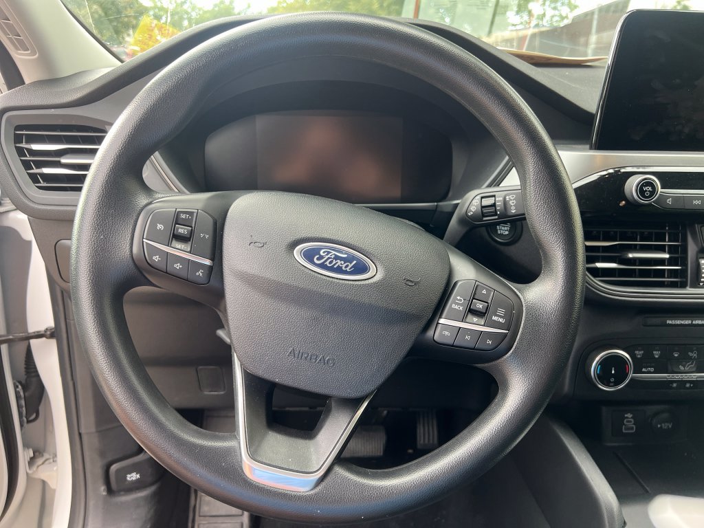 Used 2025 Ford Escape Active FWD image 16