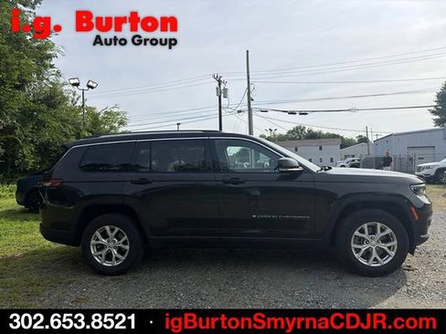 Used 2023 Jeep Grand Cherokee L Limited AWD/4WD image 4