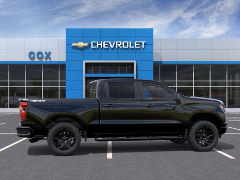 Used 2026 Chevrolet Silverado 1500 Custom w/ Rally Edition AWD/4WD image 5
