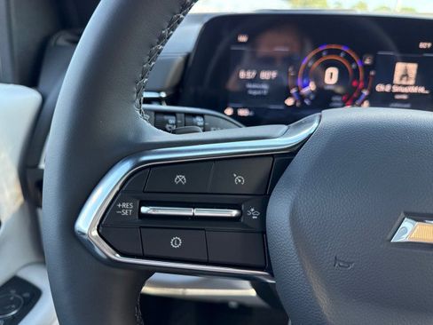 New 2025 Chevrolet Suburban Premier image 39