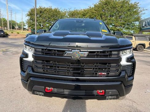 Used 2025 Chevrolet Silverado 1500 LT Trail Boss w/ Convenience Package II AWD/4WD image 8