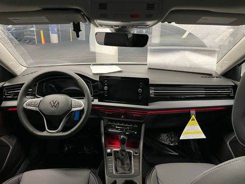 New 2026 Volkswagen Jetta SEL FWD image 7