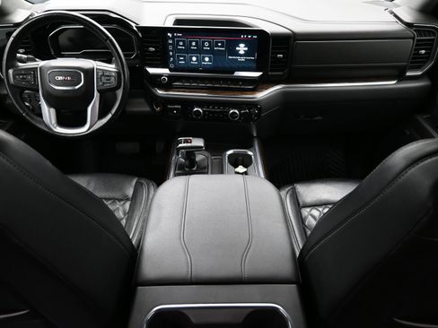 Used 2023 GMC Sierra 1500 Elevation w/ Preferred Package AWD/4WD image 14