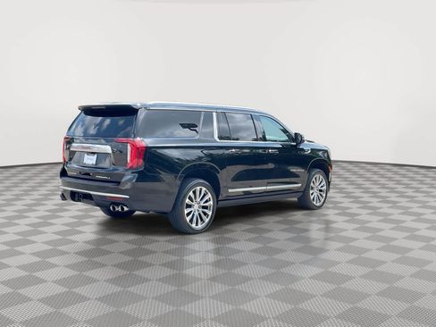Used 2021 GMC Yukon XL Denali w/ Denali Premium Package AWD/4WD image 8