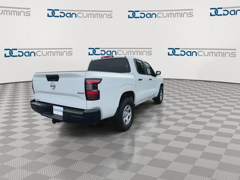 Used 2024 Nissan Frontier S AWD/4WD image 8