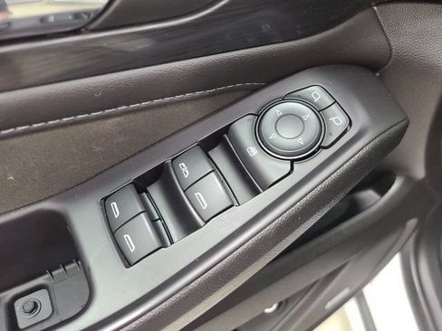 Used 2020 Chevrolet Traverse High Country AWD/4WD image 25