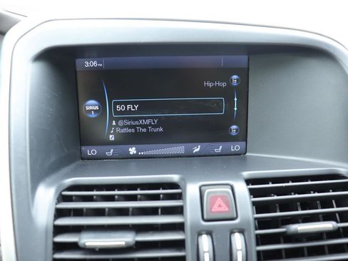 Used 2013 Volvo XC60 3.2 AWD/4WD image 28