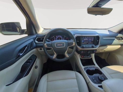 Used 2022 GMC Acadia Denali w/ Denali Ultimate Package FWD image 30