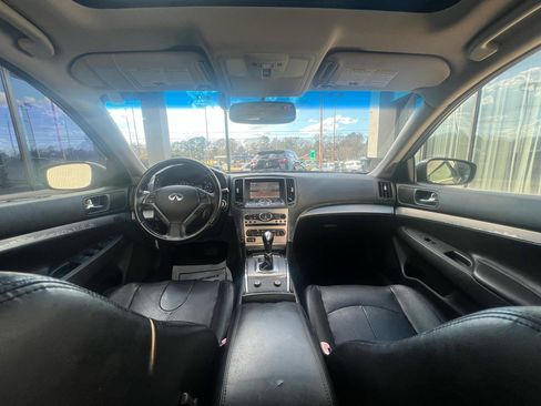 Used 2010 INFINITI G37 Journey w/ Premium Pkg image 32