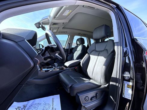 Used 2022 Audi Q5 e Prestige image 10