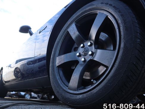 Used 2014 Dodge Challenger R/T w/ Sound Group II image 9