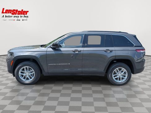 New 2025 Jeep Grand Cherokee Laredo X w/ Luxury Tech Group I image 2