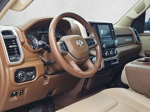Used 2020 RAM 1500 Laramie RWD image 10