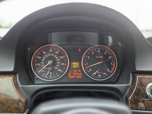 Used 2008 BMW 328i Convertible image 23