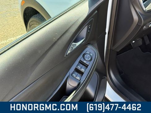 Used 2025 Buick Encore GX Preferred image 13