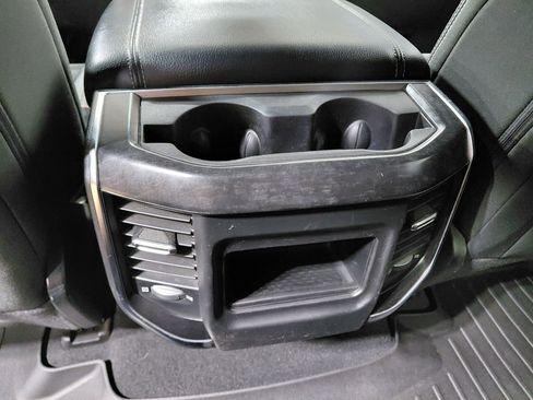 Used 2019 RAM 1500 Big Horn AWD/4WD image 44