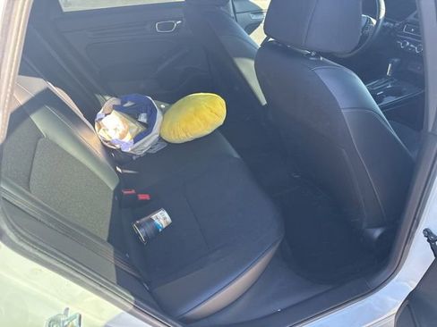 Used 2023 Honda Civic Sport image 32