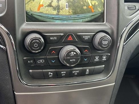 Used 2018 Jeep Grand Cherokee Trailhawk image 26