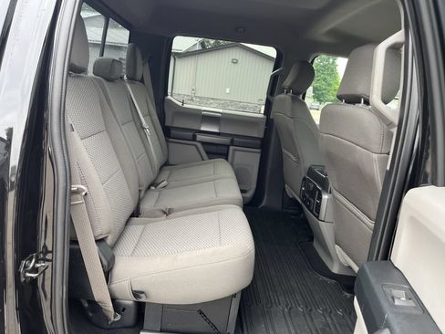 Used 2019 Ford F250 XLT w/ XLT Premium Package AWD/4WD image 24