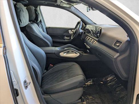 New 2026 Mercedes-Benz Maybach GLS 600 4MATIC image 21