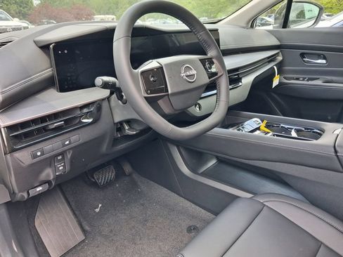 New 2026 Nissan Murano SV AWD/4WD image 9