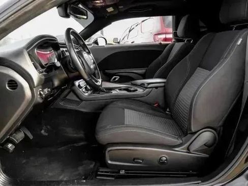 Used 2023 Dodge Challenger SXT w/ Blacktop Package image 4