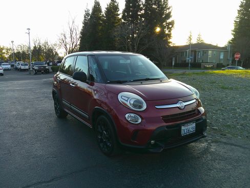 Used 2015 FIAT 500L Trekking image 4