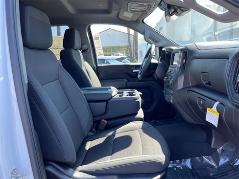 New 2025 Chevrolet Silverado 2500 Custom w/ Custom Value Package image 27