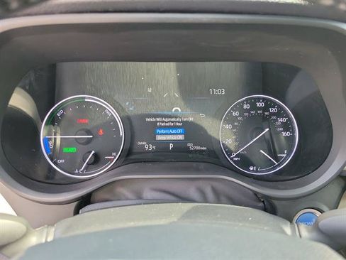 Used 2023 Toyota Sienna Limited FWD image 43