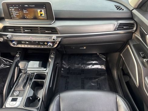 Used 2022 Kia Telluride S image 28